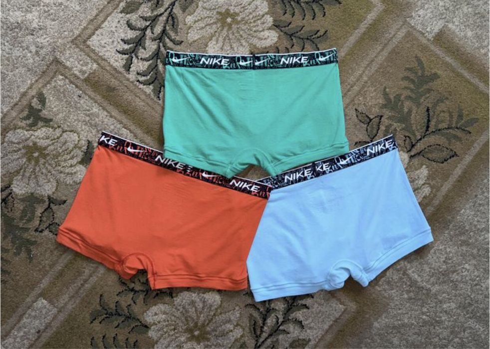 Спортивные трусы Nike DRI - FIT