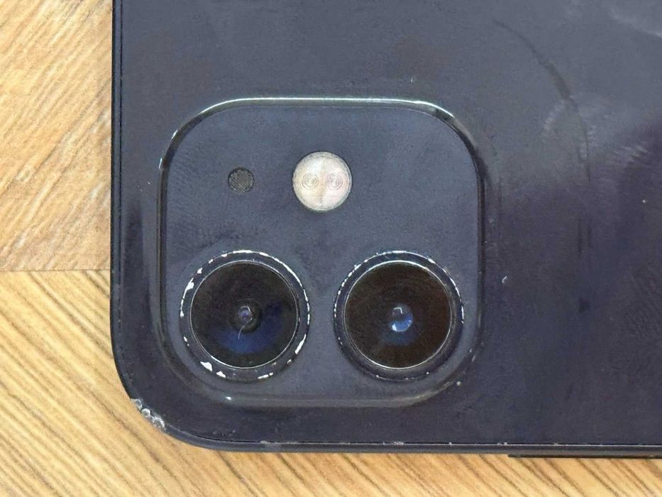 Iphone 12 телефон