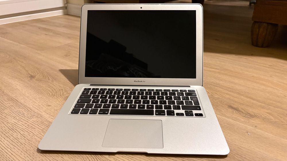 Apple MACBOOK AIR 13,3" 500 GB 2014r