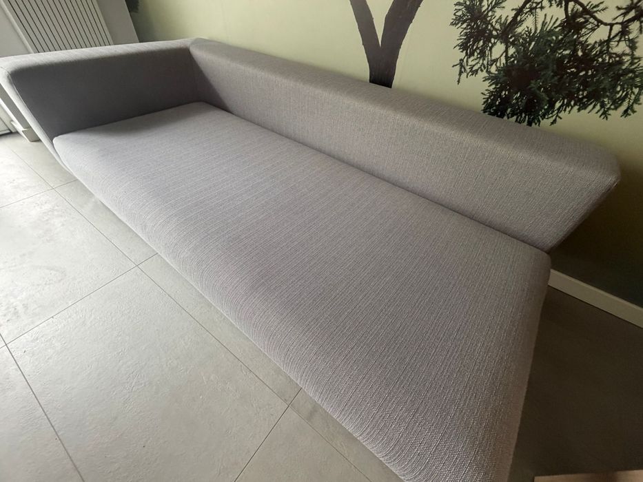 Piękna sofa 3-osobowa szara, nowoczesna, bardzo wygodna, stan dobry