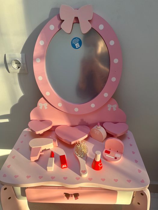 Туалетний столик дерев’яний playtive трюмо