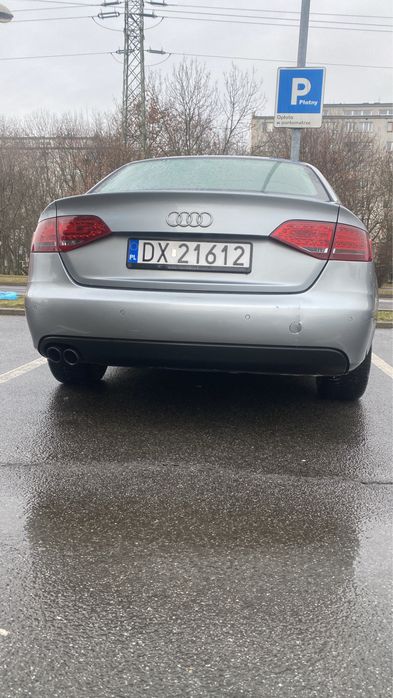 Sprzedam audi a4b8 silnik 2l 180km