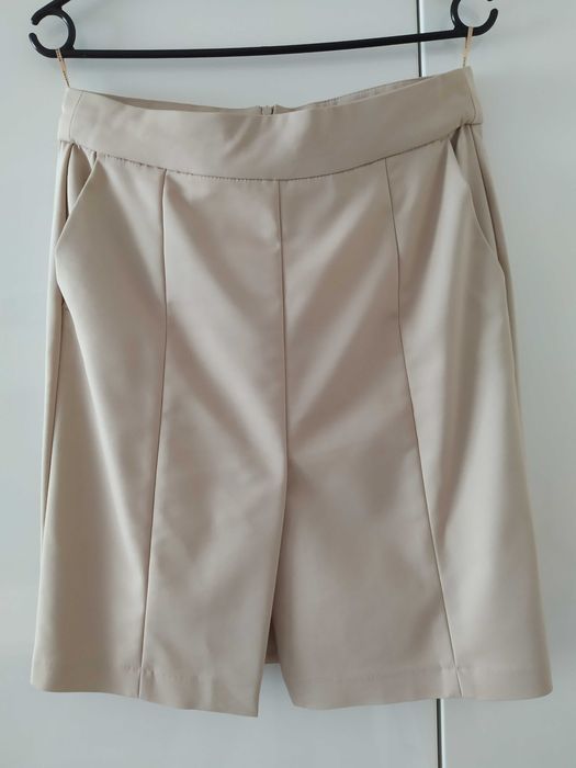 Elegancka spódnica ołówkowa