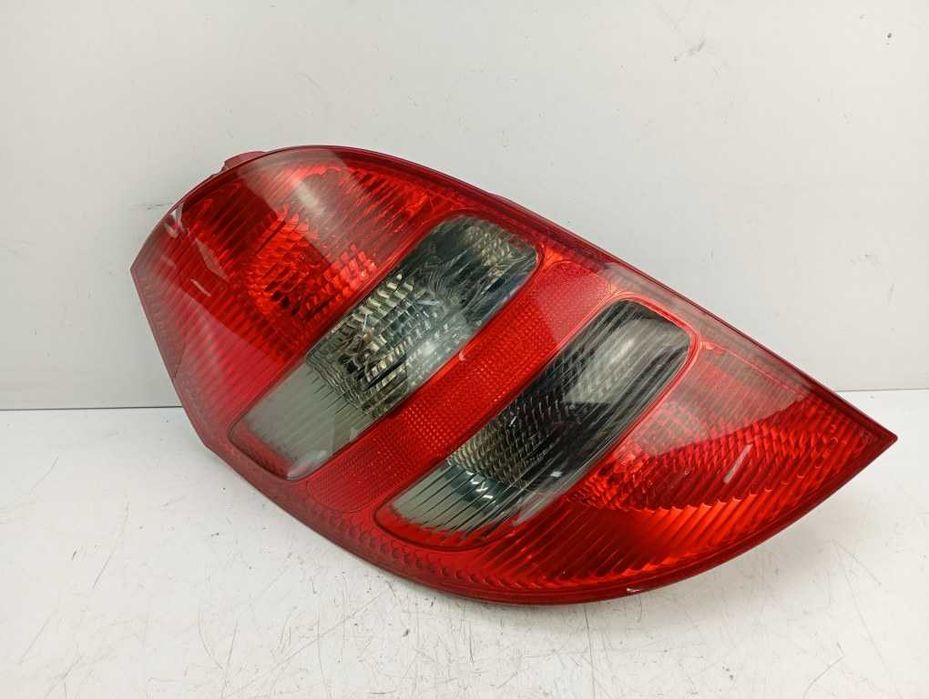 lampa tylna lewa tył mercedes w169 a-klassa 5-drzwi