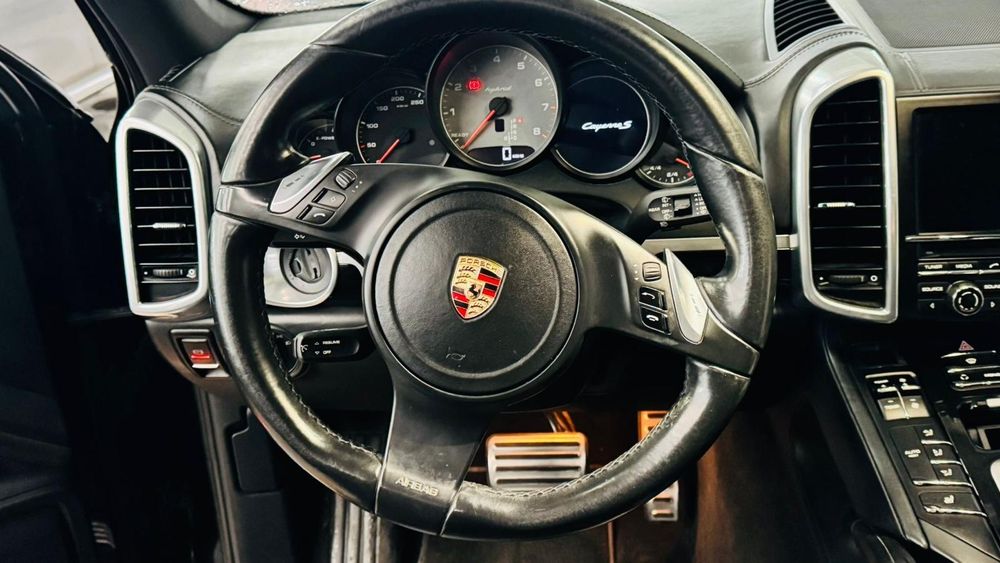 Porsche cayenne 2013