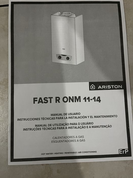 Witam sprzedam piecyk łazienkowy gazowy ARISTON