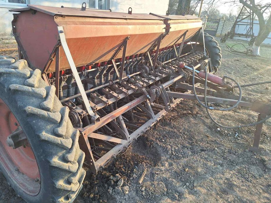 Продам сівалку б/у