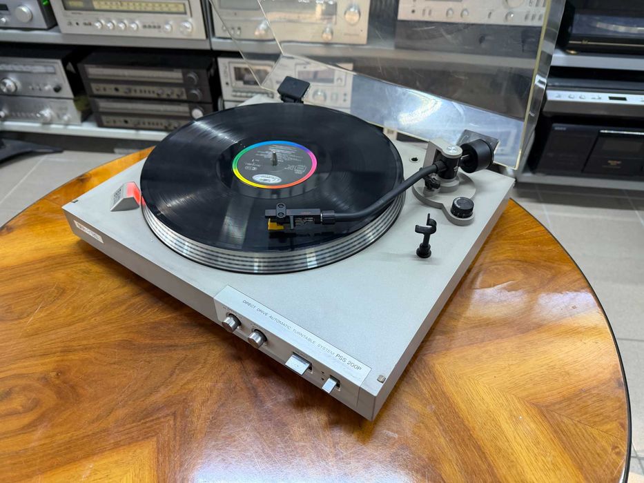 Gramofon WEGA PSS 200P półautomat, Audio Room