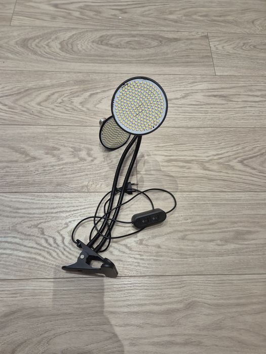 Lampa do kwiatow. Full spectrum