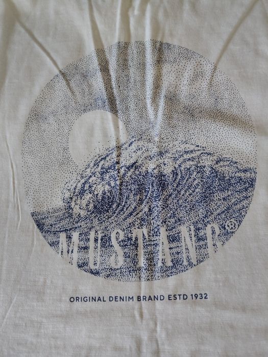 T-shirt nowy bez metki L Mustang