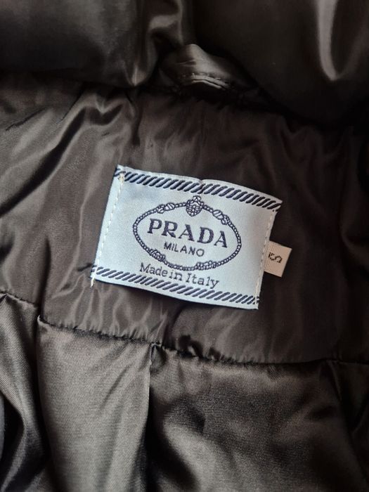 Жіноча куртка PRADA Прада розмір S єврозима пуховик парка