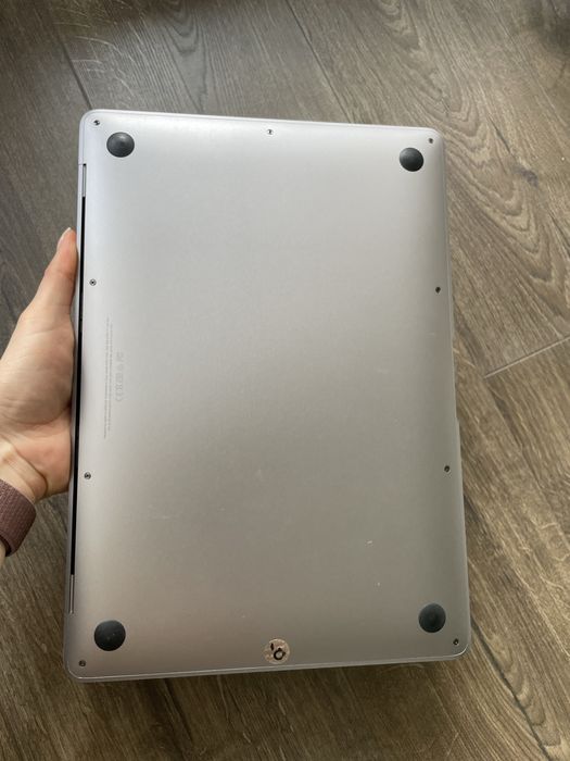 Macbook air 13 inch 2019 space grey