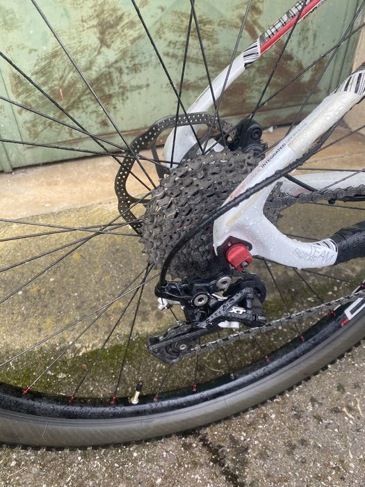 Bicicleta btt carbono olympia R29