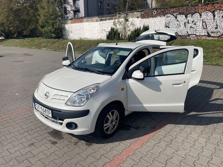 Nissan Pixo