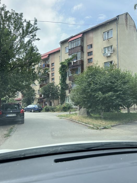 Продаж 2 кімн квартира  60 м2Світло не вимикають, газове опал
