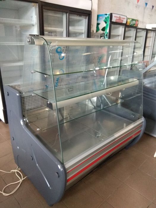 Кондитерская холодильная витрина Cold C 1.25 1.6 2.0 G б\у,