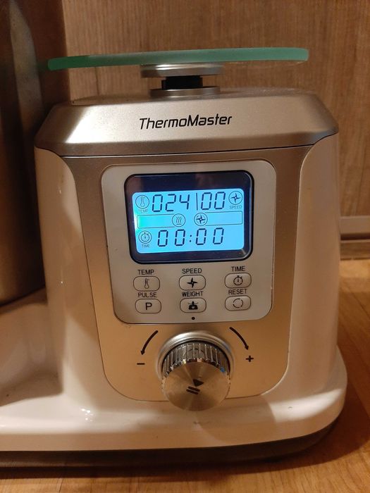 ThermoMaster multifunction food processor