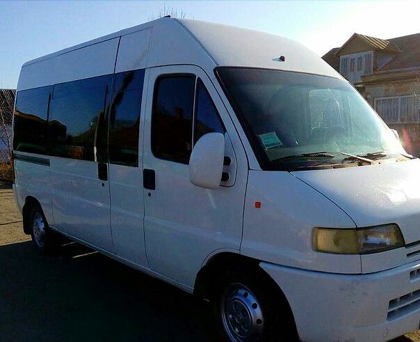 Стекло правое боковое Peugeot Boxer Пежо Боксер