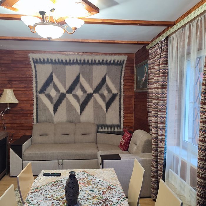 Зимовий котедж у Яремче подобово | До 9 гостей сауна і камін біля лісу