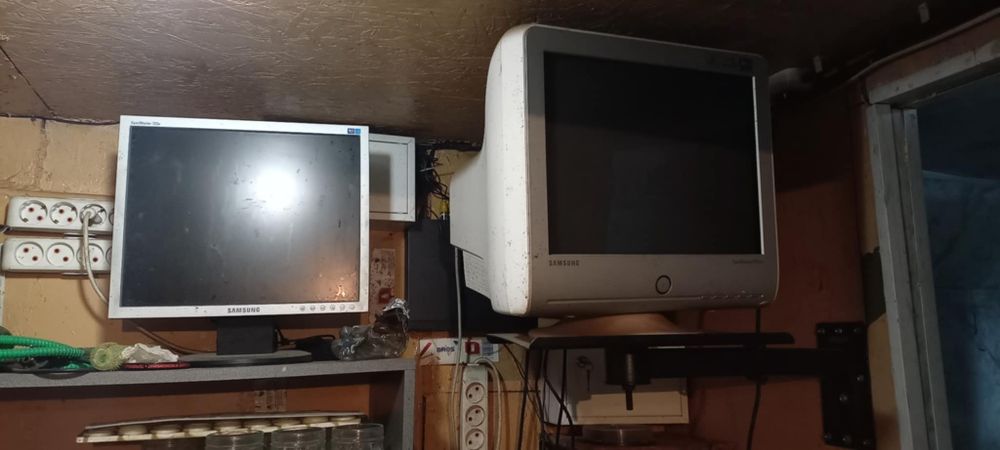 Срочно продам комплекты видеонаблюдение