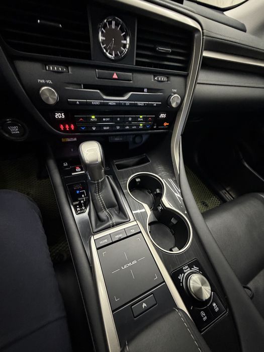 Офіційний Lexus RX 300 2021 р. (Гарний стан)