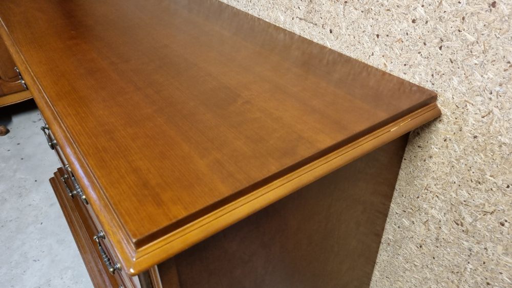 Komoda z szufladami z Belgii