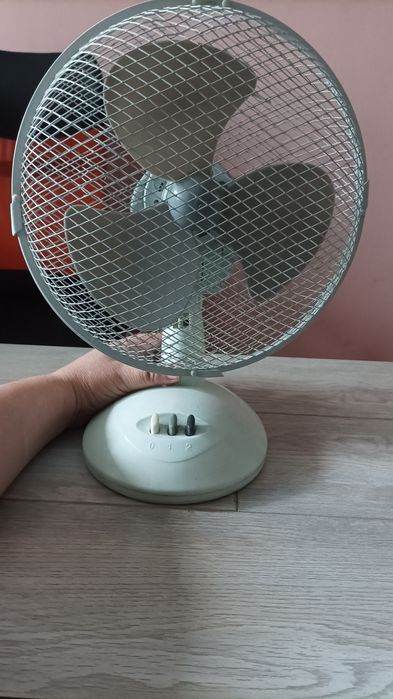 Вентилятор настольный Delfa TF-901.