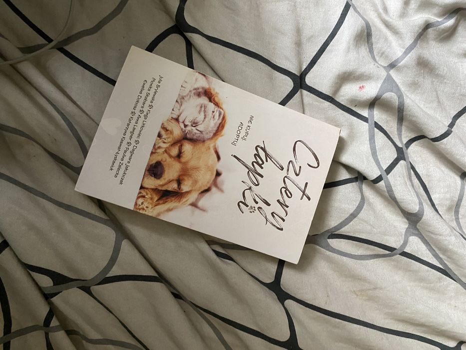 Książka „Cztery Łapki”