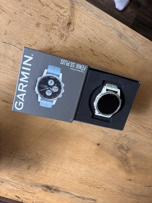 Garmin  Fenix 5s Plus
