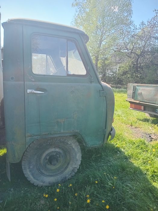 уаз командирський469б 3303