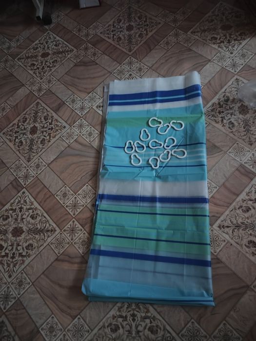 Защитная шторка для ванной