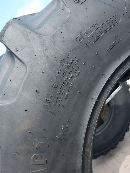 335/80R20 Continental Contract AC70 G 12.5R20