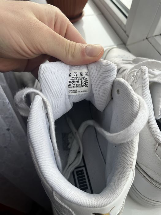 кросівки puma білі