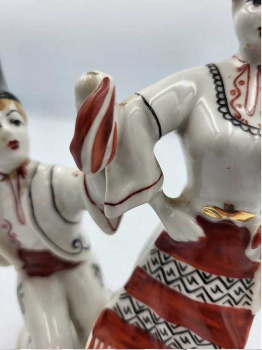 Figurka porcelanowa tancerze góral,Macedonia