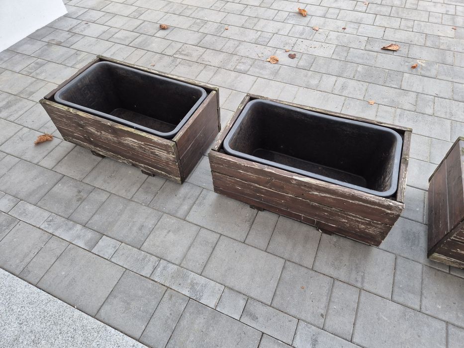 Donice tarasowe drewniane