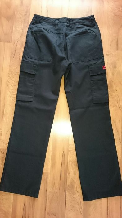 Spodnie czarne materiałowe