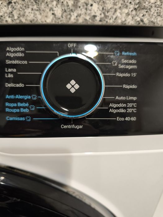 Máquina lavar/secar roupa Haier