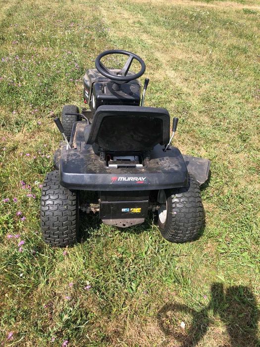 Трактор для  косіння трави