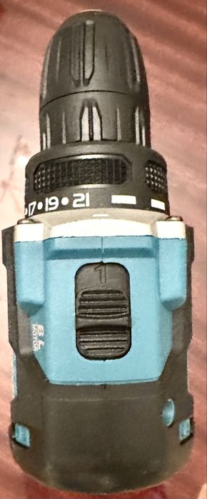 Makita Brushless 18V – NOVA (bateria 6.0Ah + carregador original)
