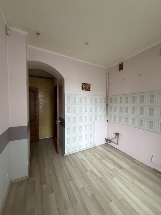 Продается 3х комнатная квартира в центре Павловская площадь