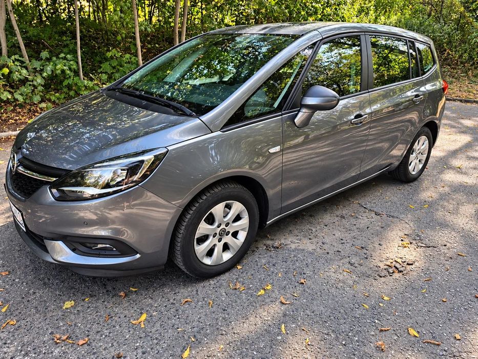 Opel Zafira Bezwypadkow/navi/kamer cofania