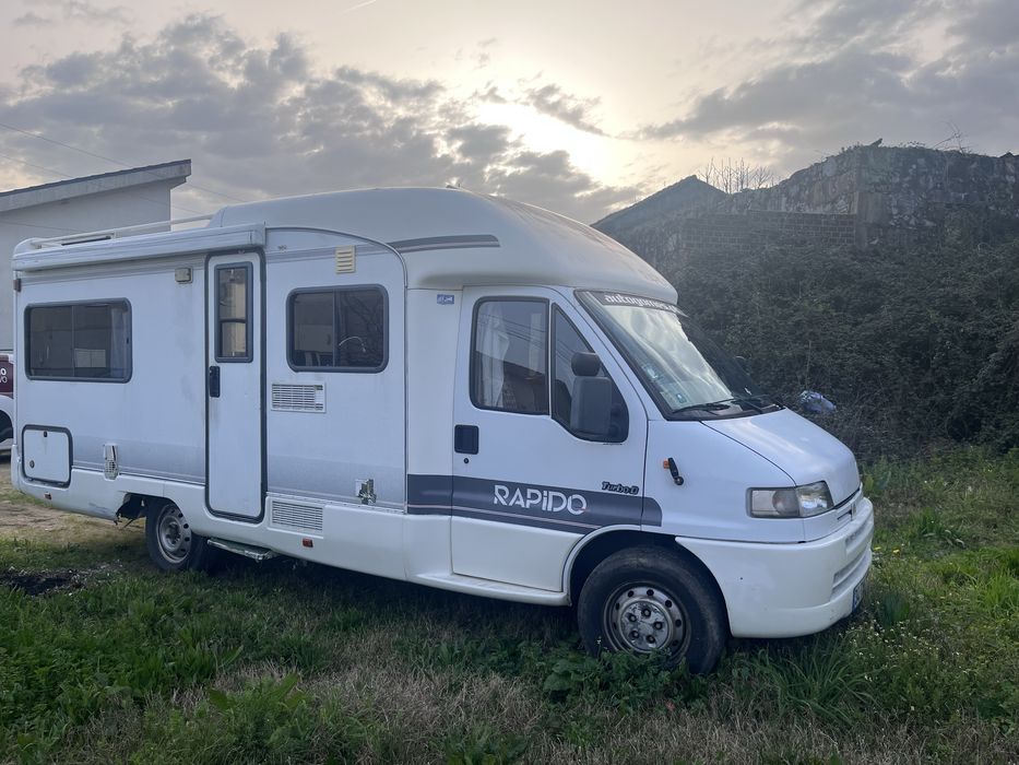 EXCELENTE OPORTUNIDADE  *Autocaravana Peugeot Rapido*