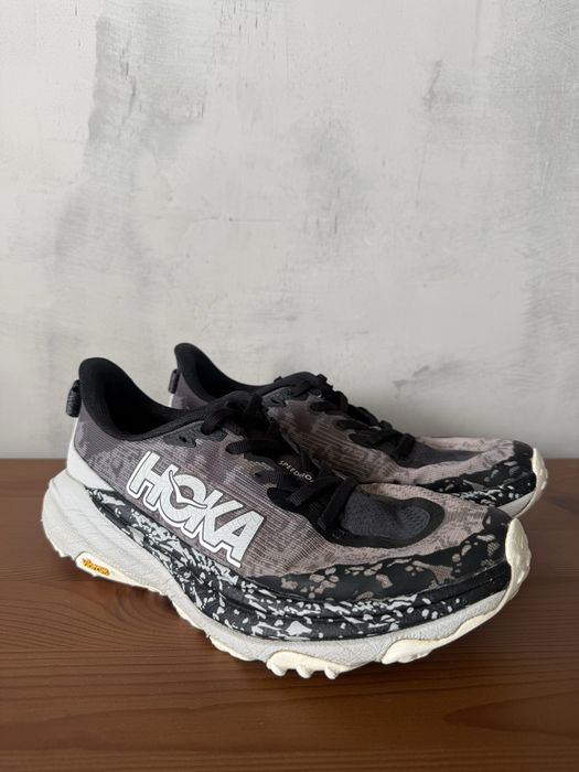 Hoka Speedgoat 6