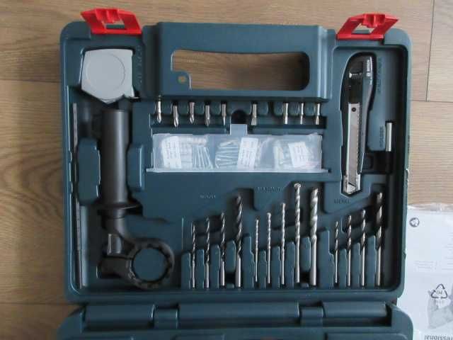 Wiertarka udarowa BOSCH Pro GSB 600 + walizka