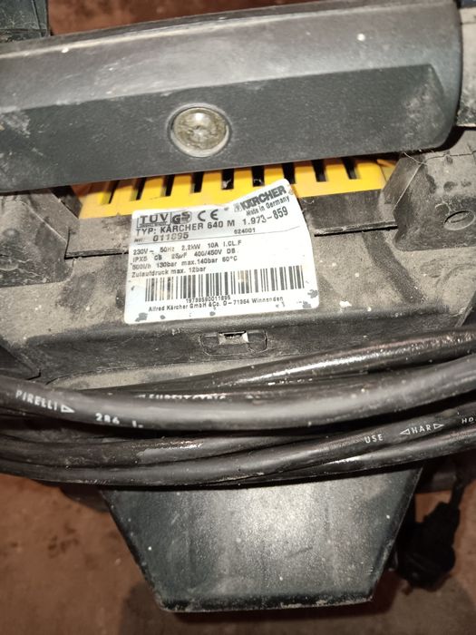 Maquina lavar pressao Karcher 640m "para peças ou tentativa de arranjo