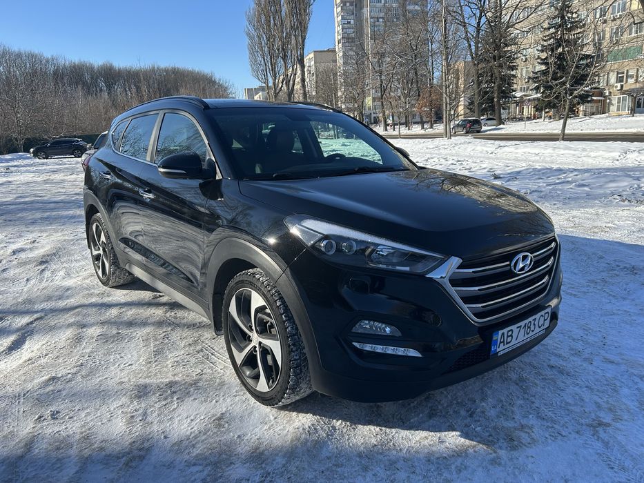 Офіційне авто ,максимальна комплектація