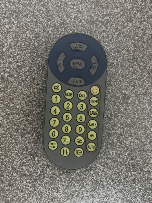 3  Espelhos Inox Televisão Embutida para Salões de Belez
