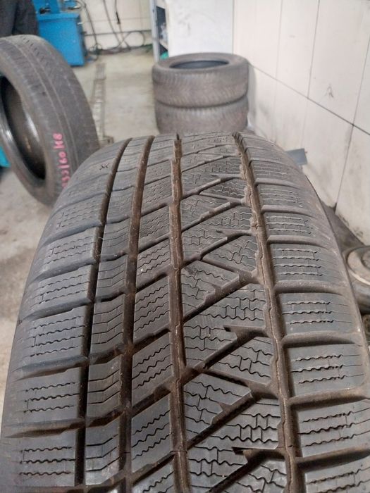 Opona Zimowa Kumho 255/55R19 111V