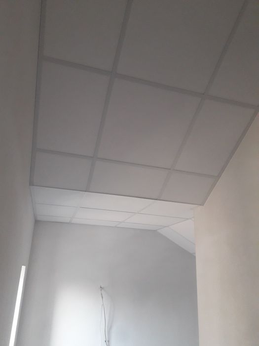 Sufit podwieszany kasetonowy 60X60 Armstrong CAŁA Polska CENA BRUTTO