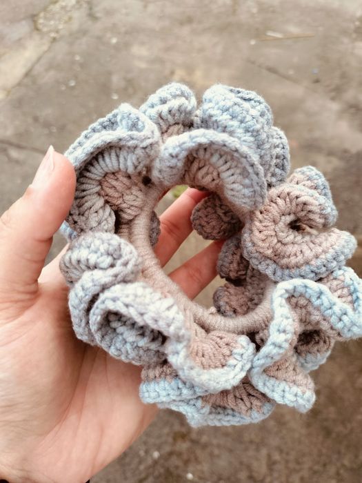Scrunchie / elástico em crochê